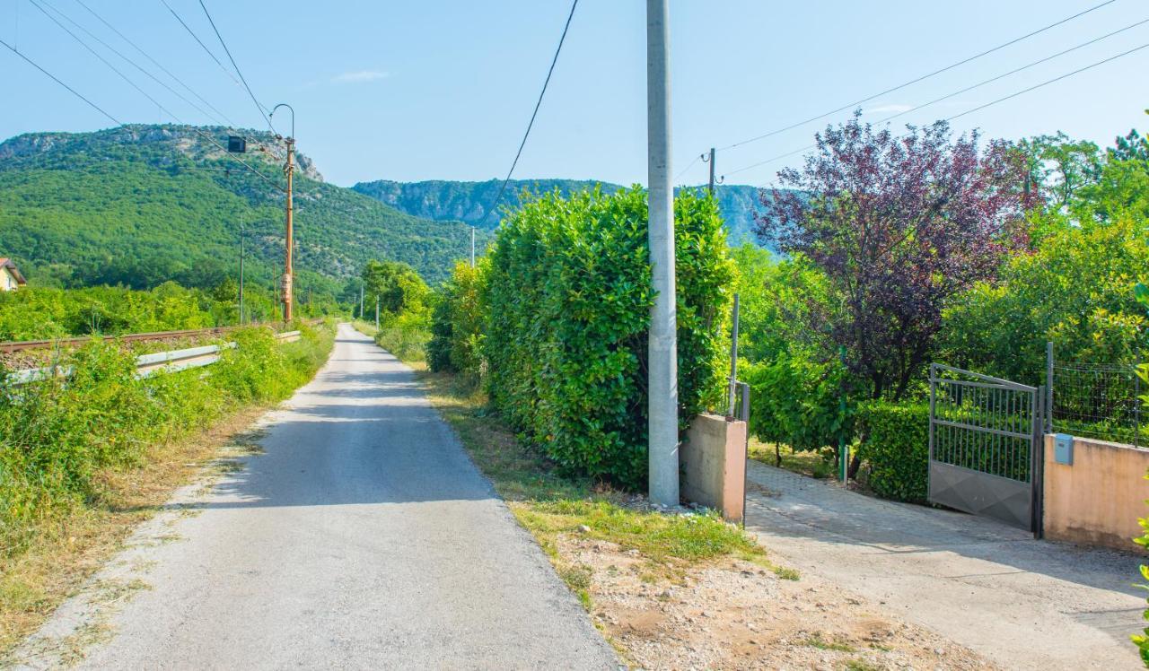 Holiday Home Narona Mostar Dış mekan fotoğraf