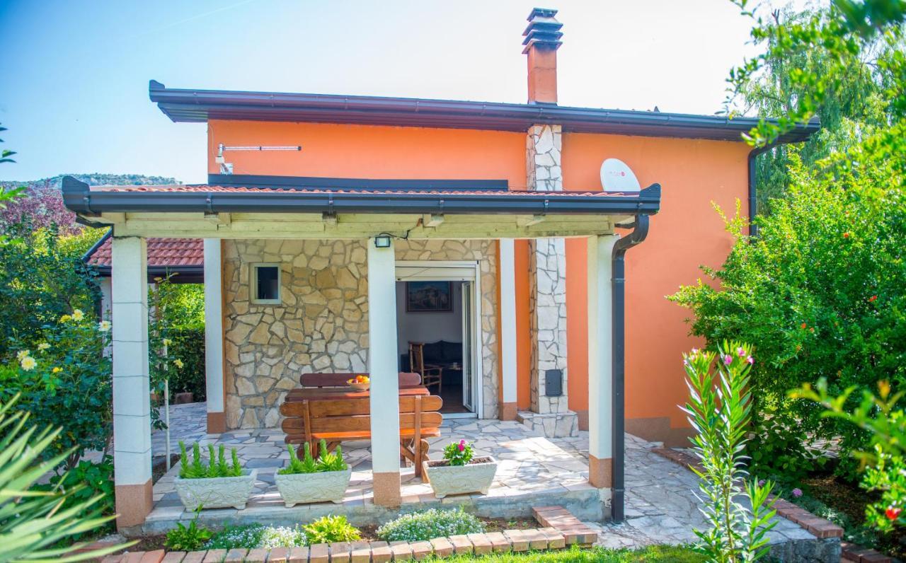 Holiday Home Narona Mostar Dış mekan fotoğraf